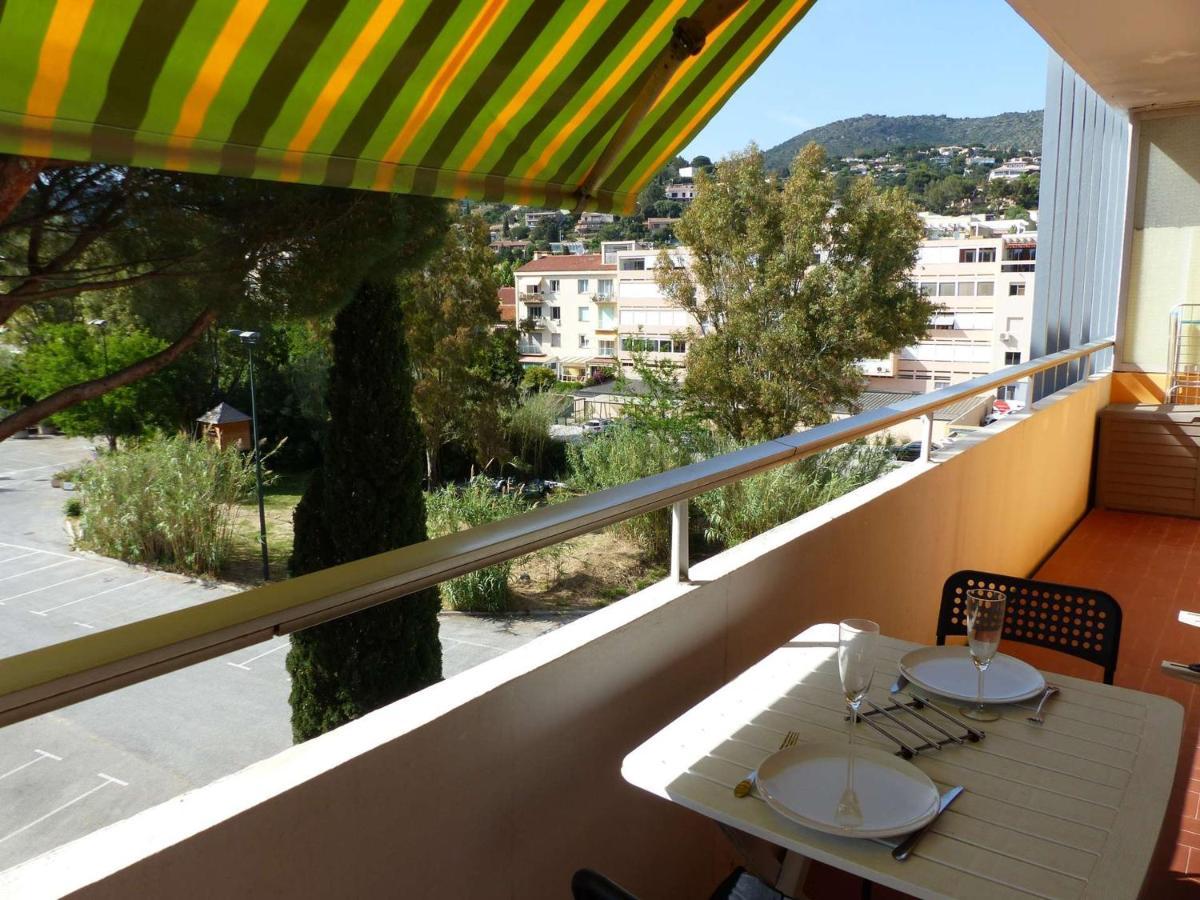 Charmant Studio Climatise Avec Balcon A 50M De La Plage - Le Lavandou Centre-Ville - Fr-1-308-110 Luaran gambar
