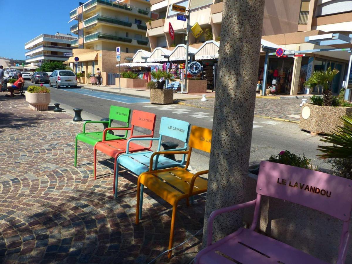 Charmant Studio Climatise Avec Balcon A 50M De La Plage - Le Lavandou Centre-Ville - Fr-1-308-110 Luaran gambar